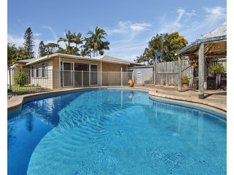 83 Sycamore Parade, Victoria Point QLD 4165