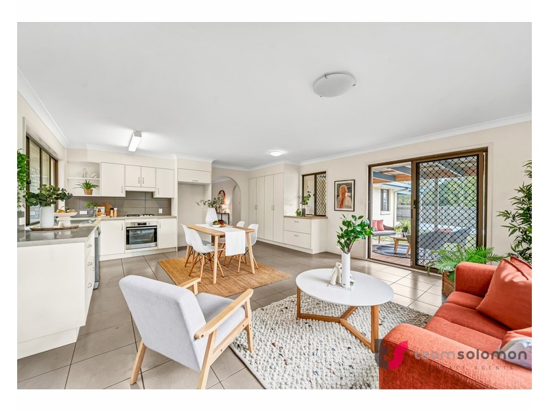 80 Collingwood Road, Birkdale QLD 4159