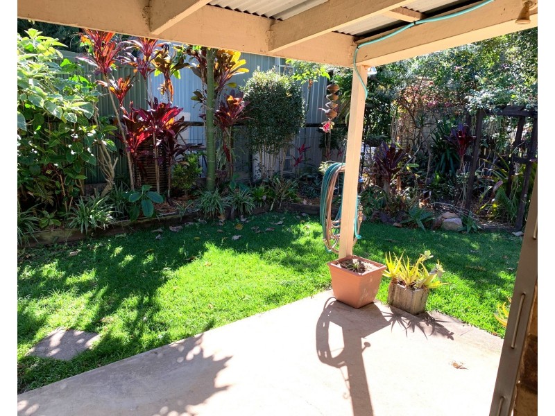 5 Moonah Street, Coochiemudlo Island QLD 4184