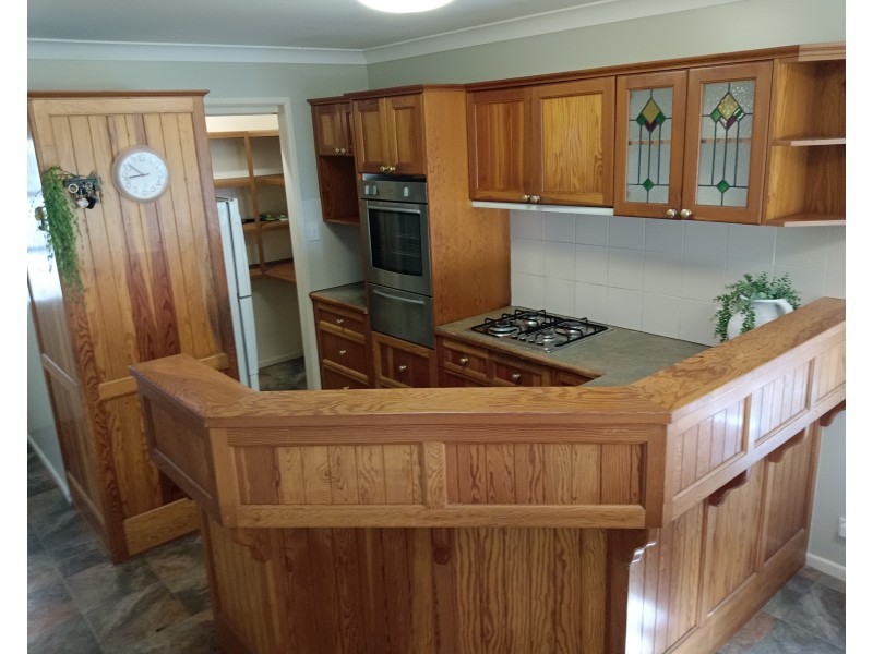 31 Phillips Street, Coochiemudlo Island QLD 4184