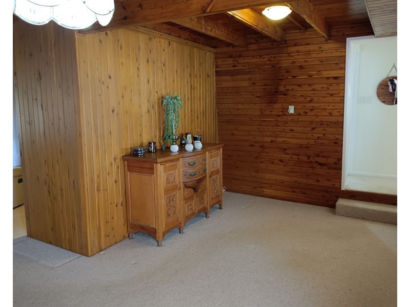 31 Phillips Street, Coochiemudlo Island QLD 4184