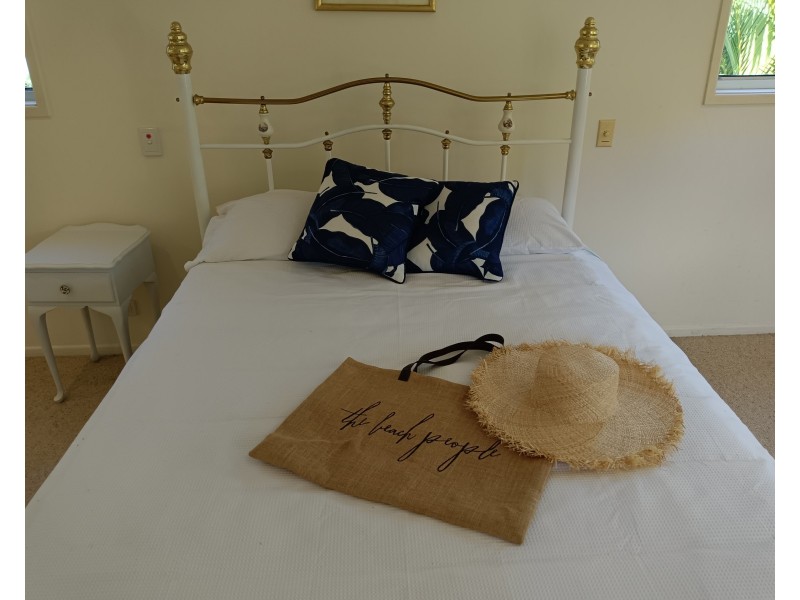 31 Phillips Street, Coochiemudlo Island QLD 4184