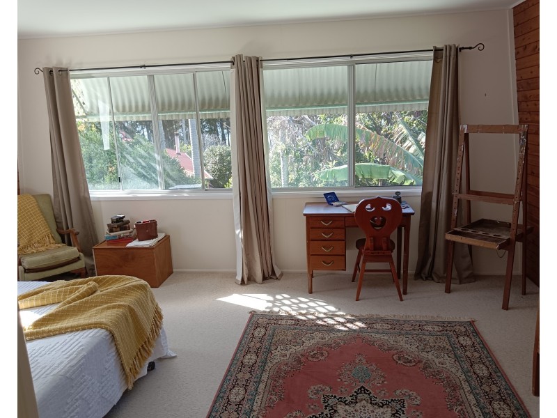 31 Phillips Street, Coochiemudlo Island QLD 4184