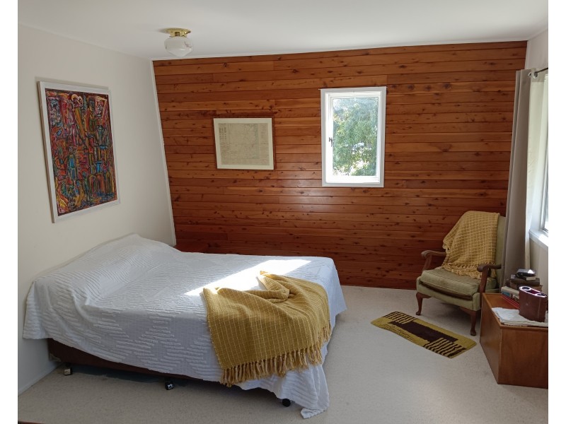 31 Phillips Street, Coochiemudlo Island QLD 4184