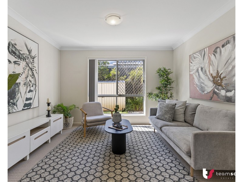 13 Pelorus Street, Redland Bay QLD 4165