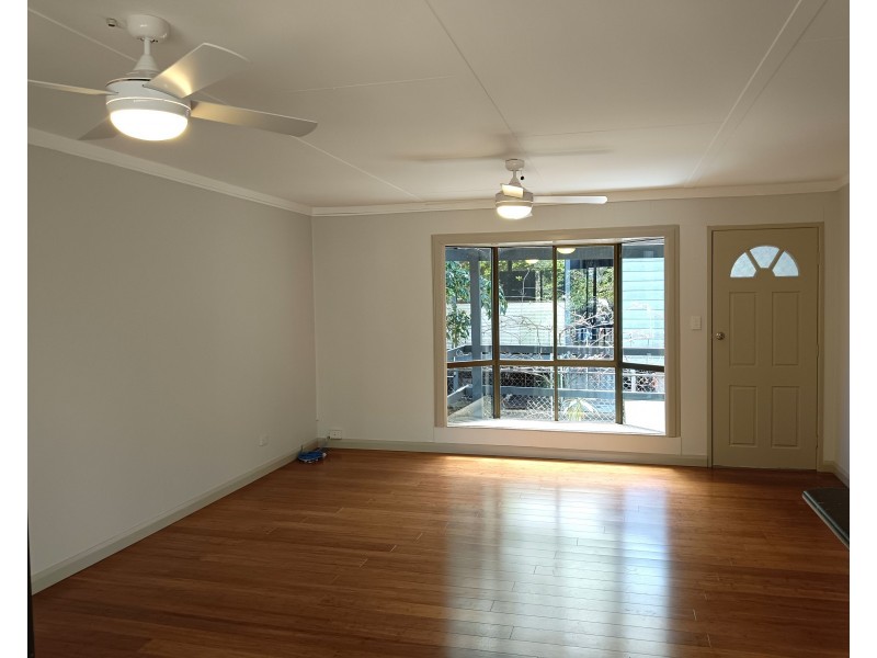 10 Moonah Street, Coochiemudlo Island QLD 4184