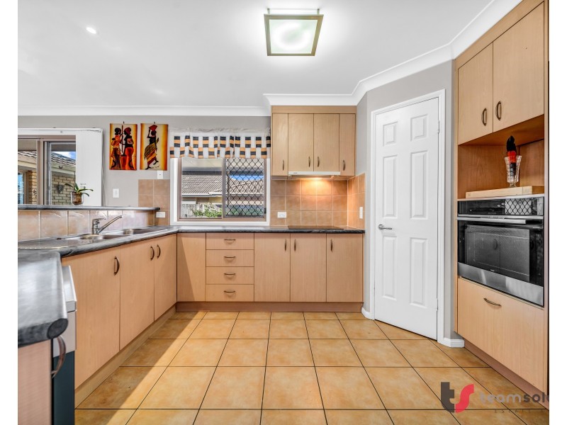 5 Sandy Drive, Victoria Point QLD 4165