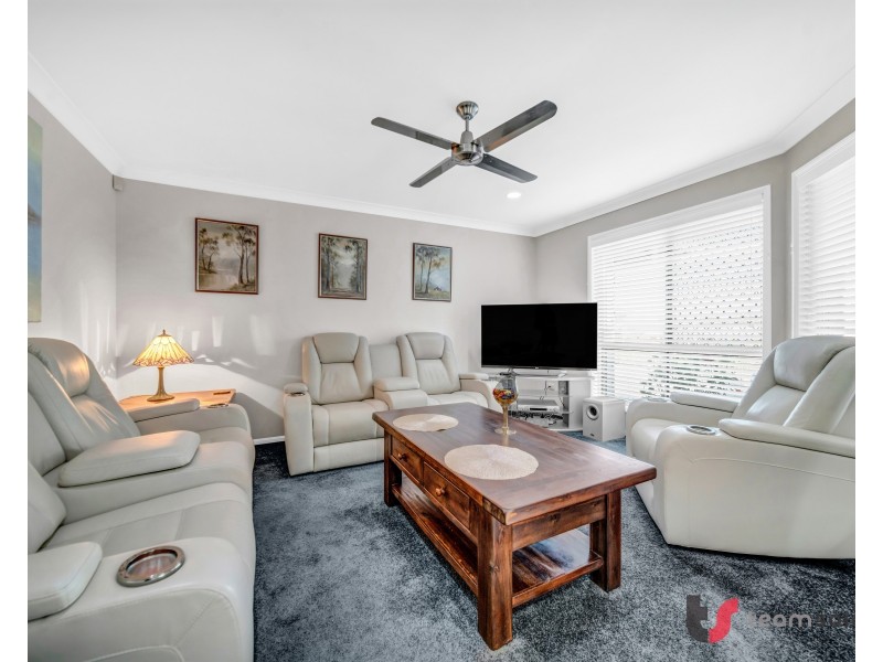 5 Sandy Drive, Victoria Point QLD 4165