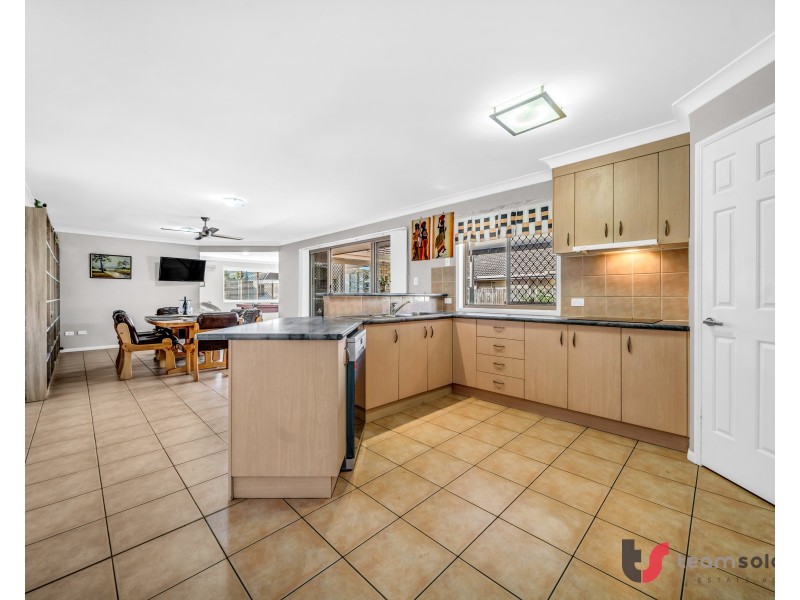 5 Sandy Drive, Victoria Point QLD 4165