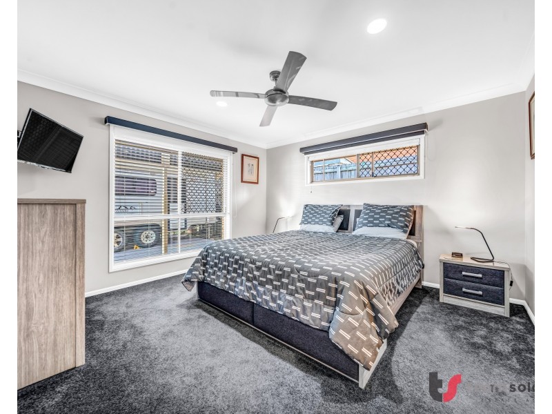 5 Sandy Drive, Victoria Point QLD 4165