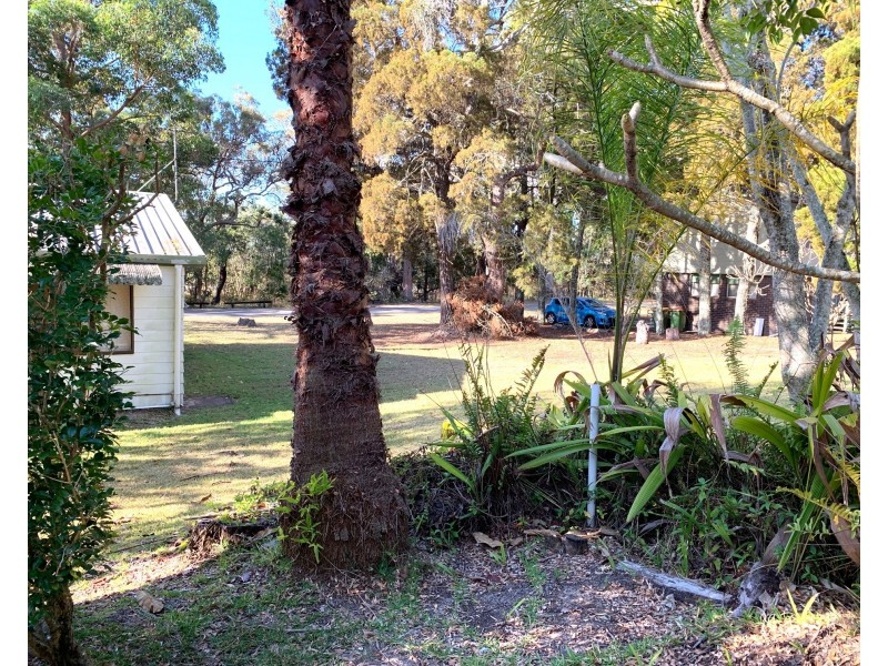 4 Ooyan Street, Coochiemudlo Island QLD 4184