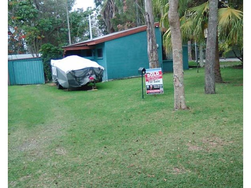 4 Ooyan Street, Coochiemudlo Island QLD 4184