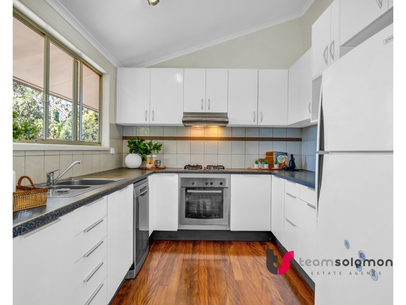 8 Aleon Crescent, Ormiston QLD 4160