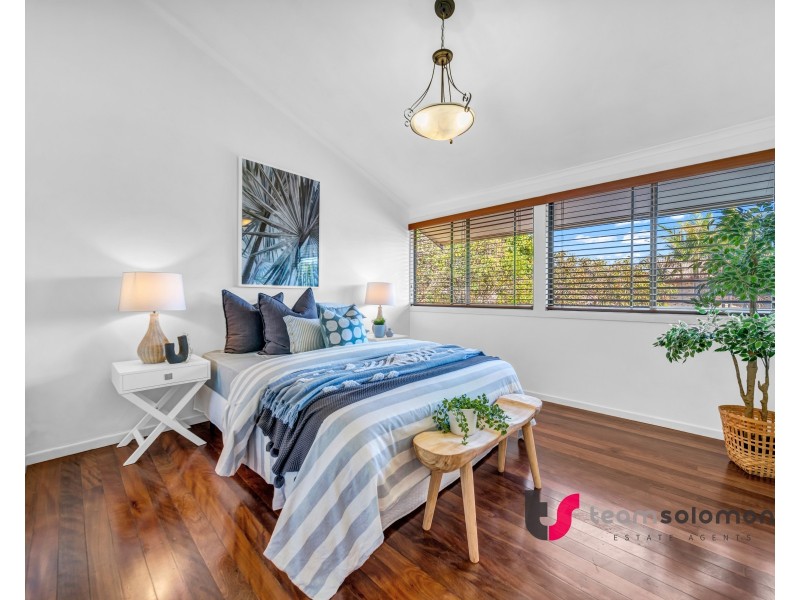 8 Aleon Crescent, Ormiston QLD 4160