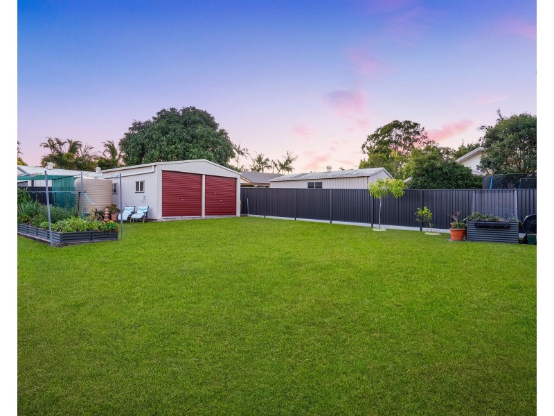 49 Bunker Road, Victoria Point QLD 4165