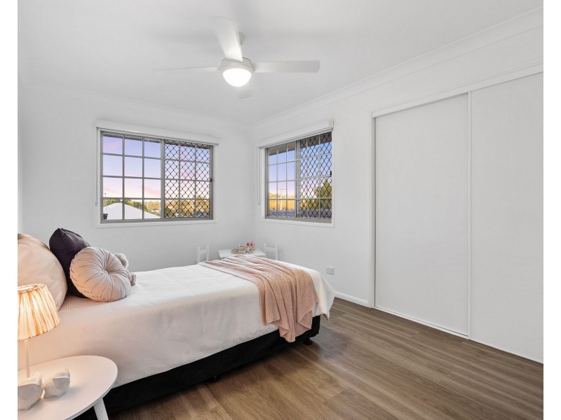 49 Bunker Road, Victoria Point QLD 4165