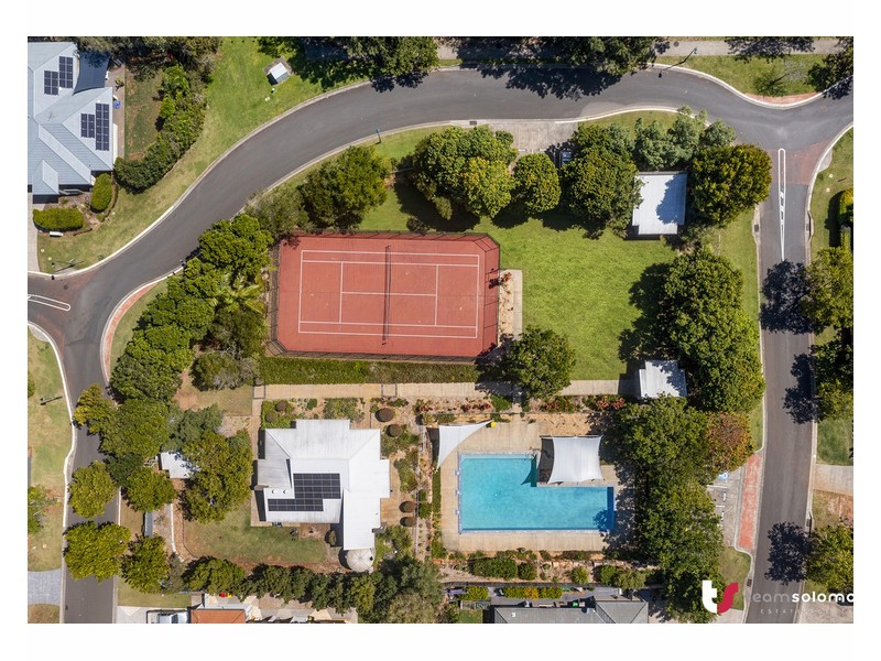 22 Keswick Place, Redland Bay QLD 4165