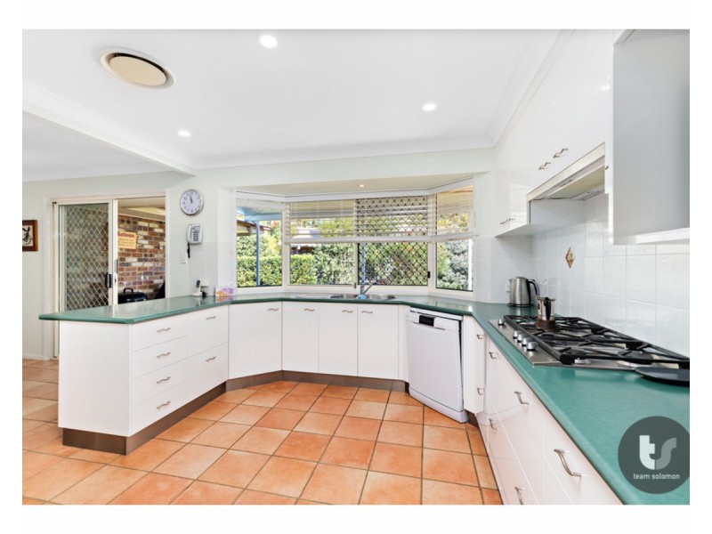 8 Laurance Court, Wellington Point QLD 4160