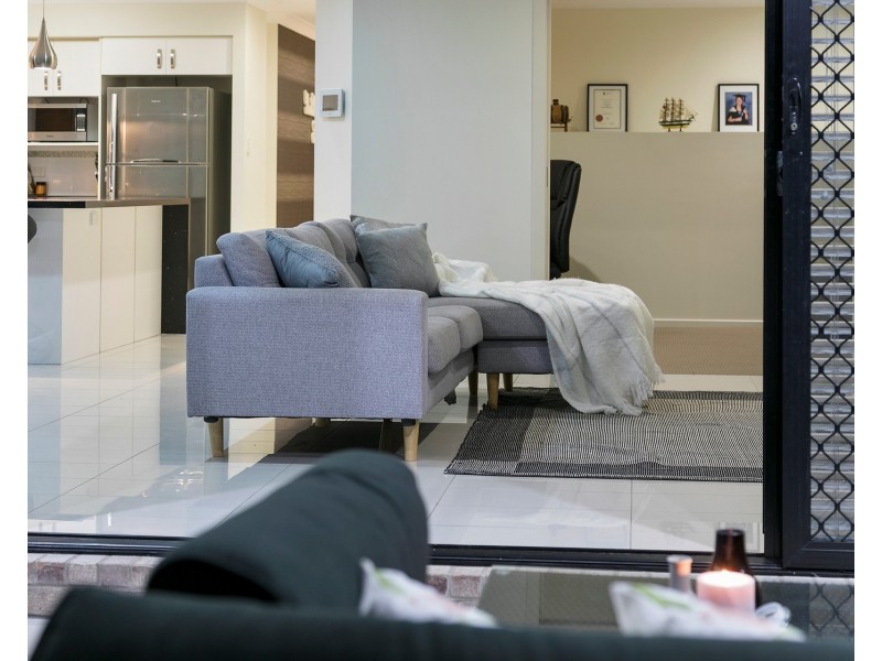 18 Spotted Gum Crescent, Mount Cotton QLD 4165