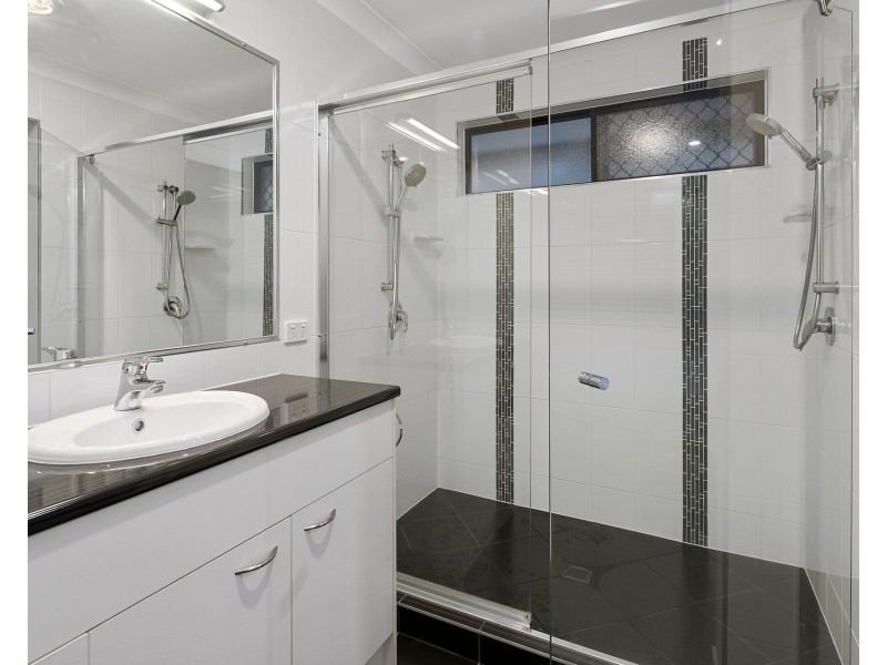 18 Spotted Gum Crescent, Mount Cotton QLD 4165