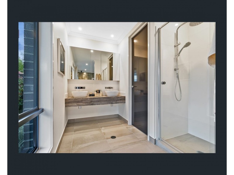 12 Seawater Street, Thornlands QLD 4164