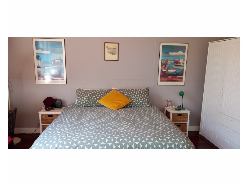 11 Welsby Street, Coochiemudlo Island QLD 4184