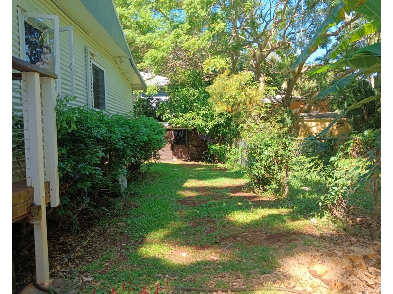 11 Welsby Street, Coochiemudlo Island QLD 4184