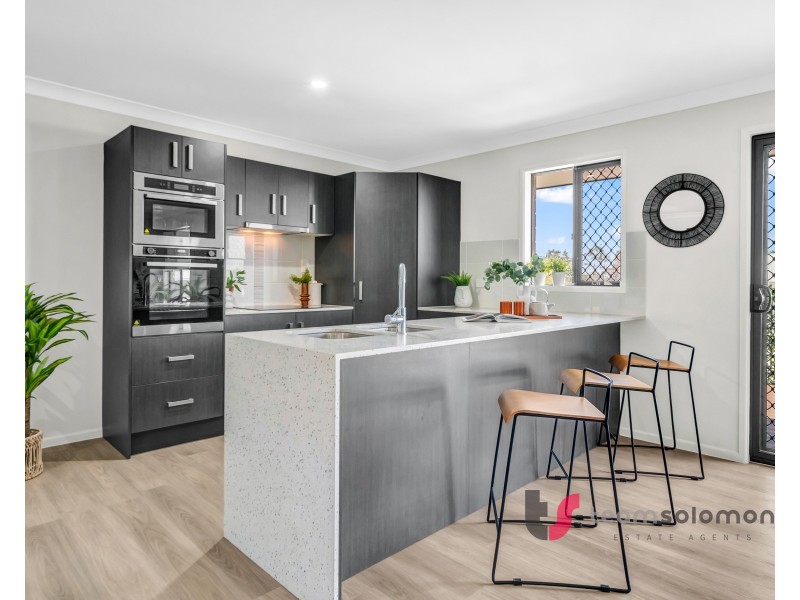 2/13 Yeo Street, Victoria Point QLD 4165