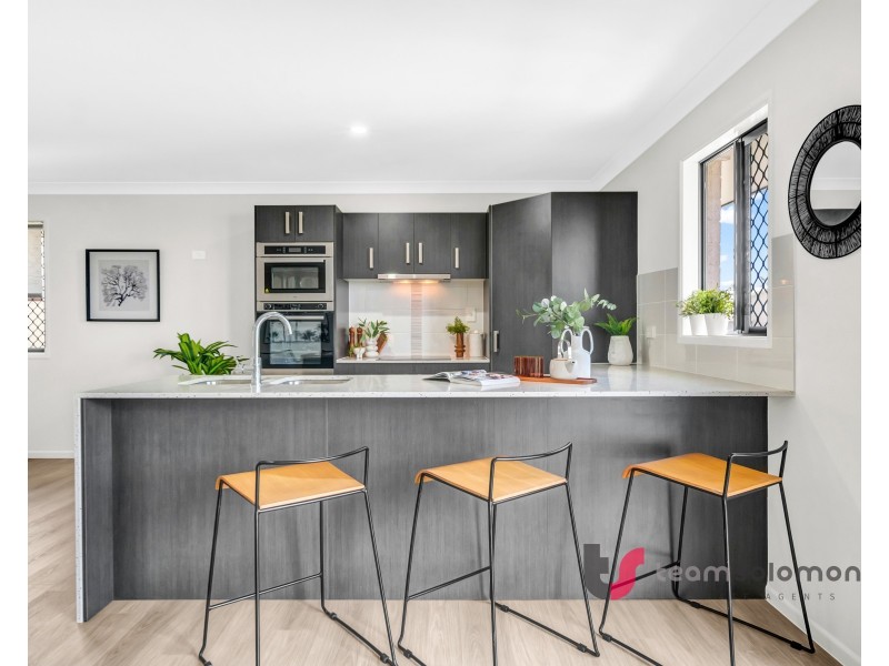 2/13 Yeo Street, Victoria Point QLD 4165