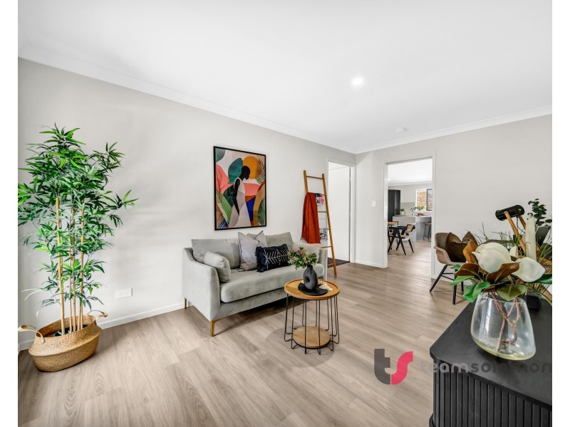 2/13 Yeo Street, Victoria Point QLD 4165