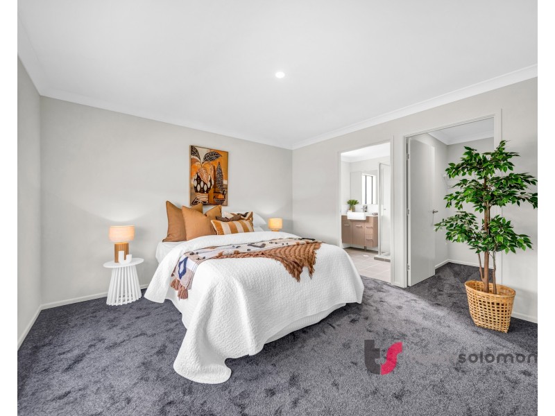 2/13 Yeo Street, Victoria Point QLD 4165