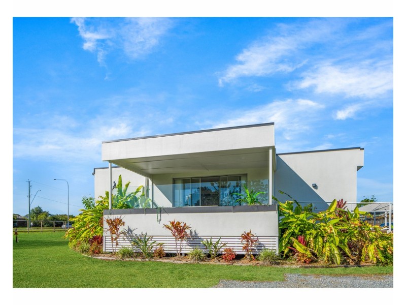 301 Cleveland Redland Bay Road, Thornlands QLD 4164