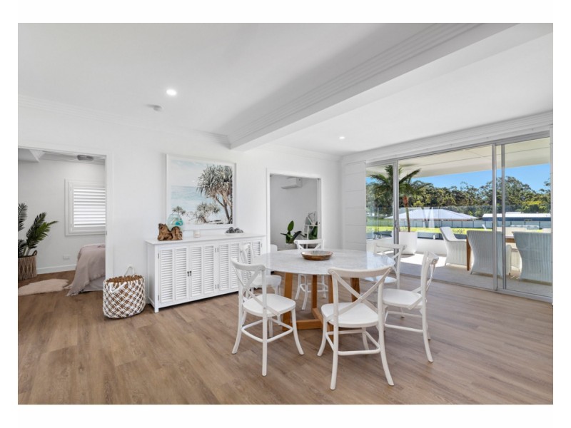 301 Cleveland Redland Bay Road, Thornlands QLD 4164