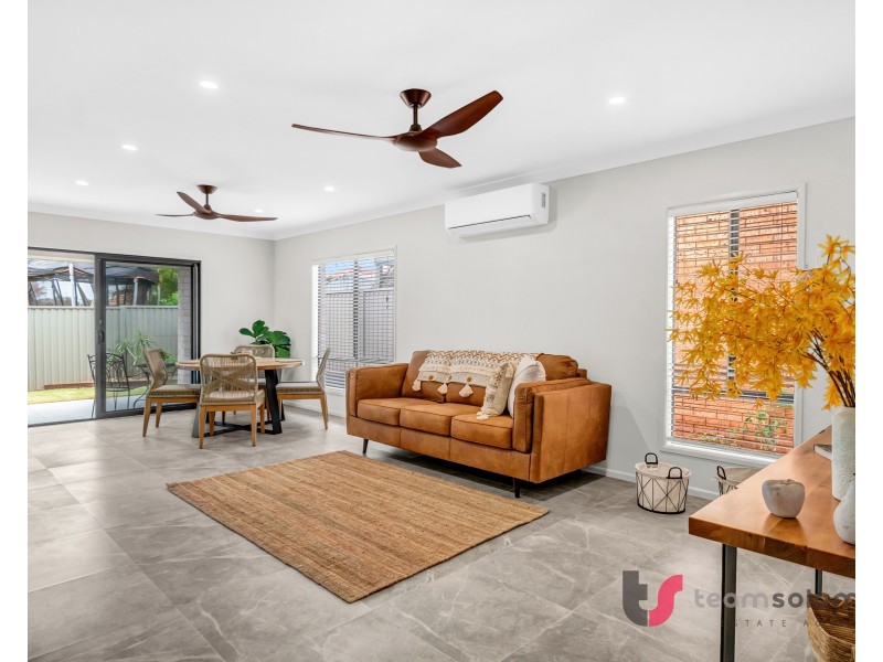 18 Mill Street, Redland Bay QLD 4165