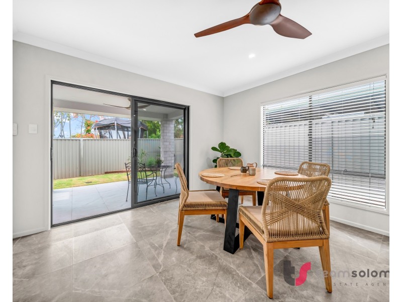 18 Mill Street, Redland Bay QLD 4165