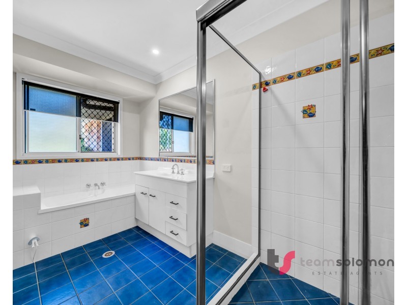 18 Malcomia Street, Redland Bay QLD 4165