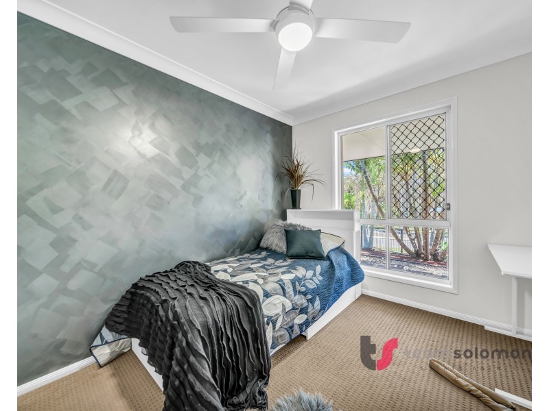 18 Malcomia Street, Redland Bay QLD 4165