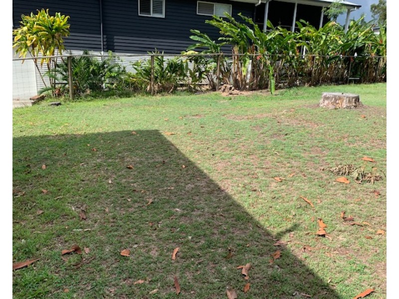 2 Pandanus Street, Coochiemudlo Island QLD 4184