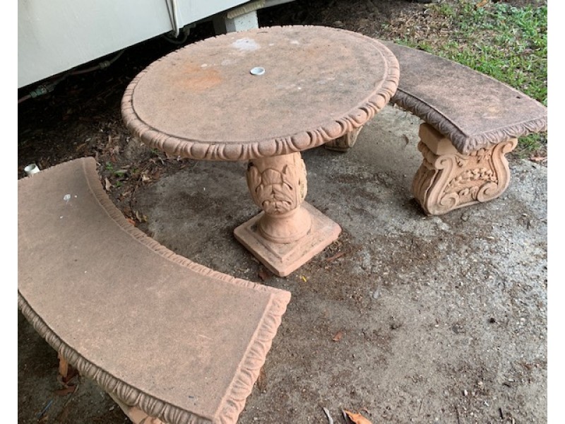 2 Pandanus Street, Coochiemudlo Island QLD 4184