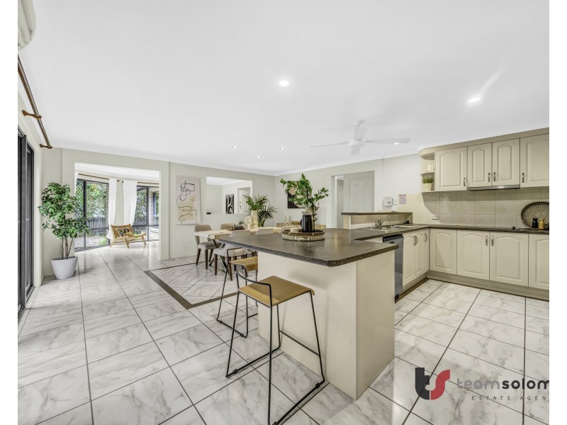 19 Creekwood Street, Victoria Point QLD 4165