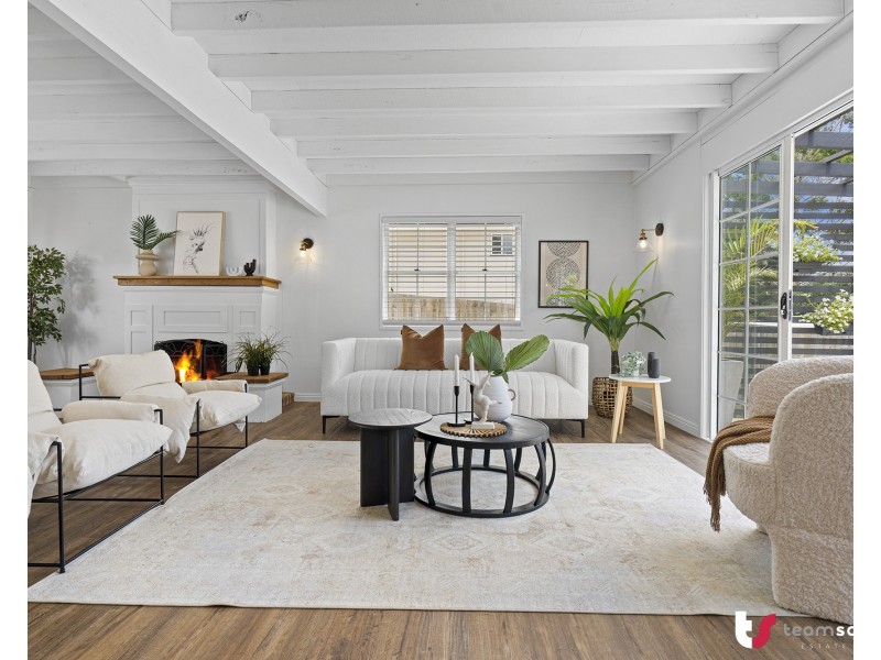 98 EAGLE HEIGHTS Road, Tamborine Mountain QLD 4272