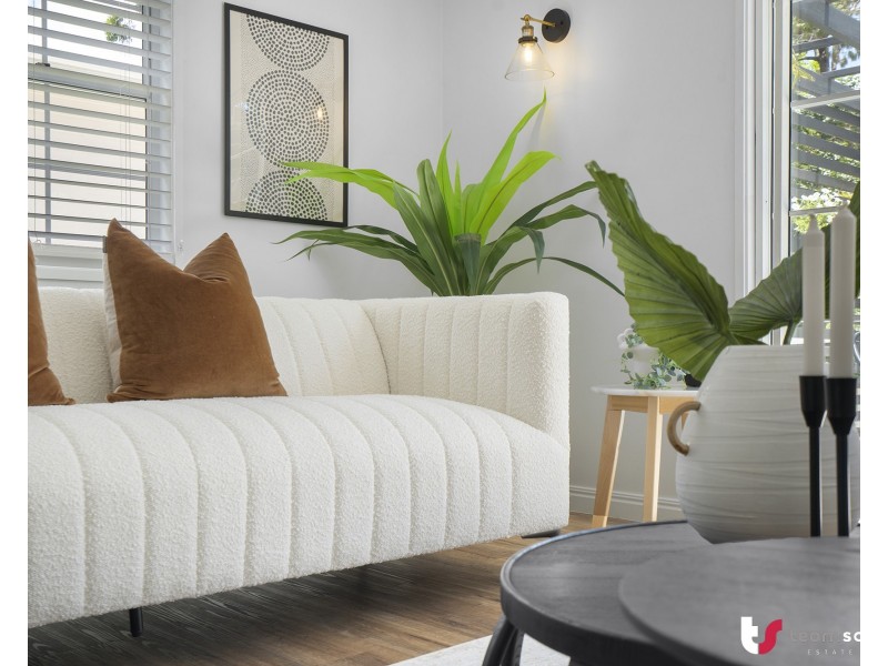 98 EAGLE HEIGHTS Road, Tamborine Mountain QLD 4272