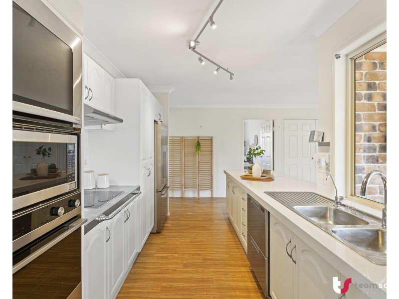 30 Seagull Street, Victoria Point QLD 4165