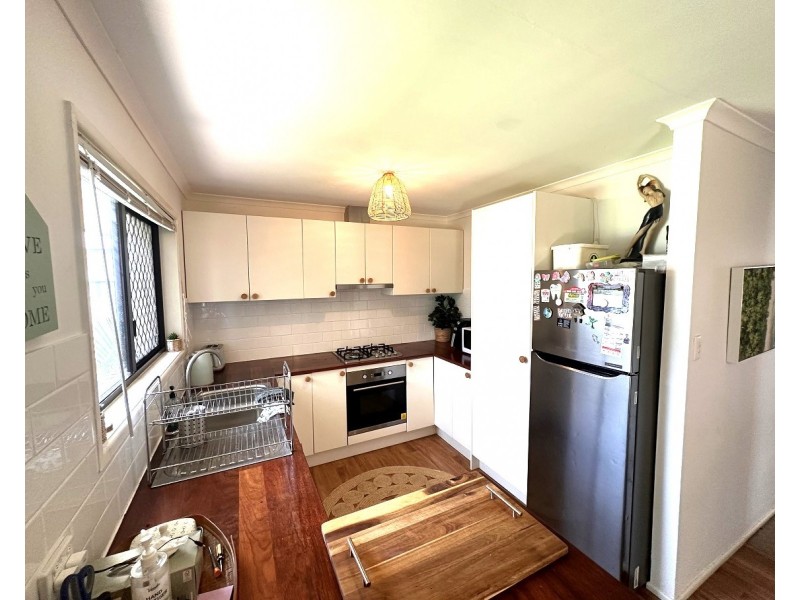 8 Camira Street, Alexandra Hills QLD 4161