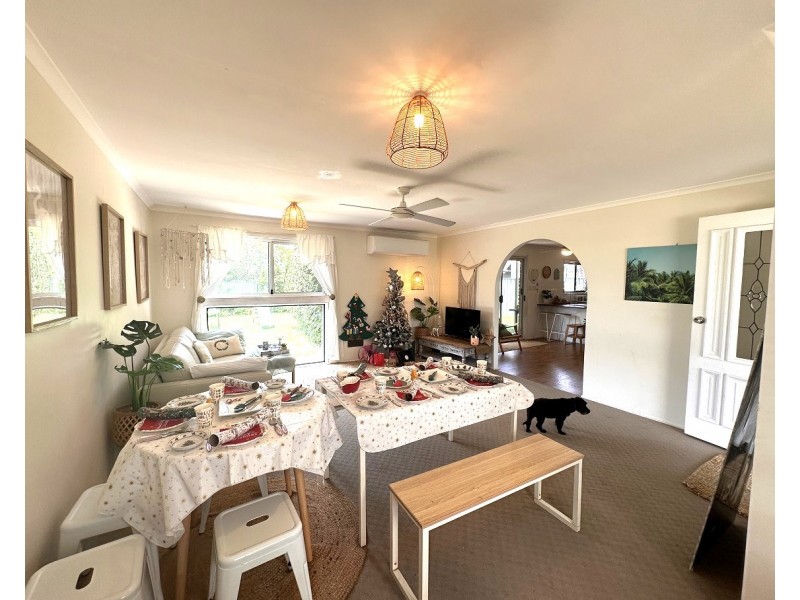 8 Camira Street, Alexandra Hills QLD 4161