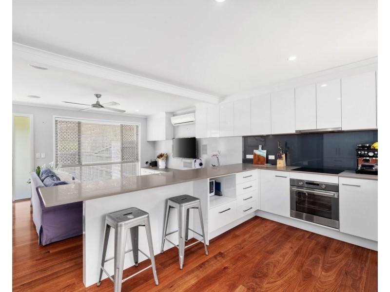 94 Crotona Road E, Alexandra Hills QLD 4161
