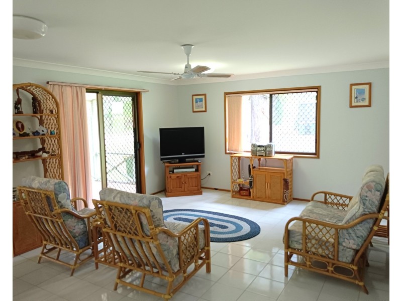 180 Victoria Parade North, Coochiemudlo Island QLD 4184