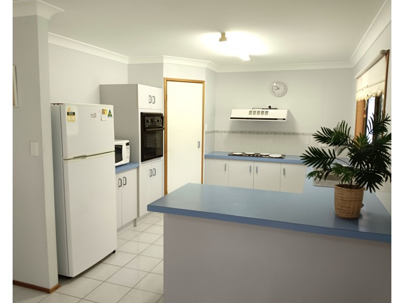 180 Victoria Parade North, Coochiemudlo Island QLD 4184