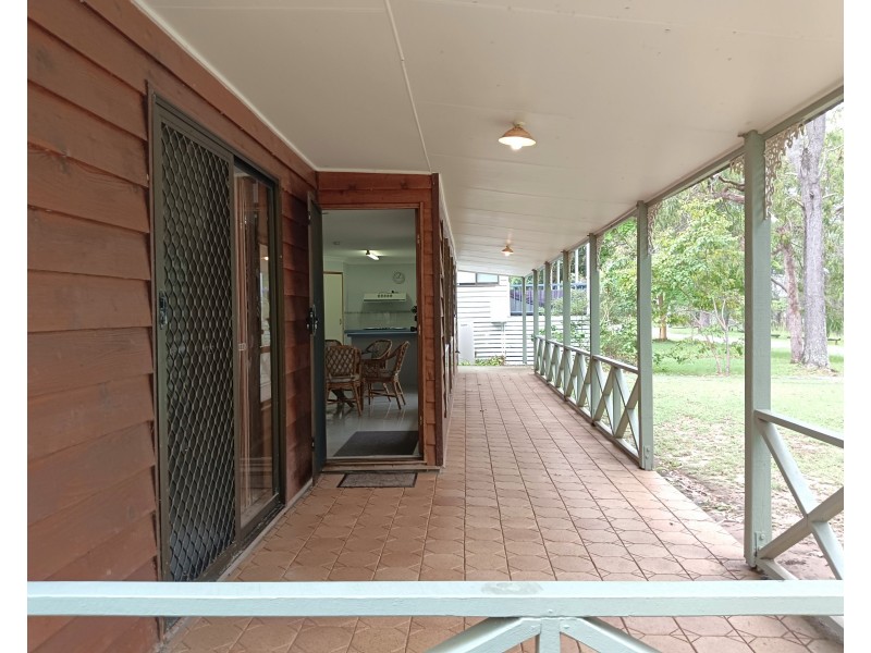 180 Victoria Parade North, Coochiemudlo Island QLD 4184