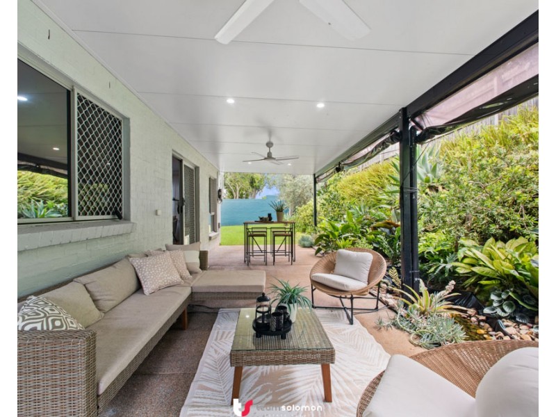 2 Shaw Place, Redland Bay QLD 4165